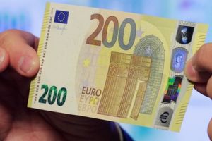 Как проверить 200 евро на подлинность: советы Cassida